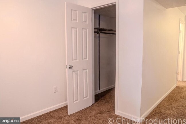 Building Photo - 8316 Widgeon Pl