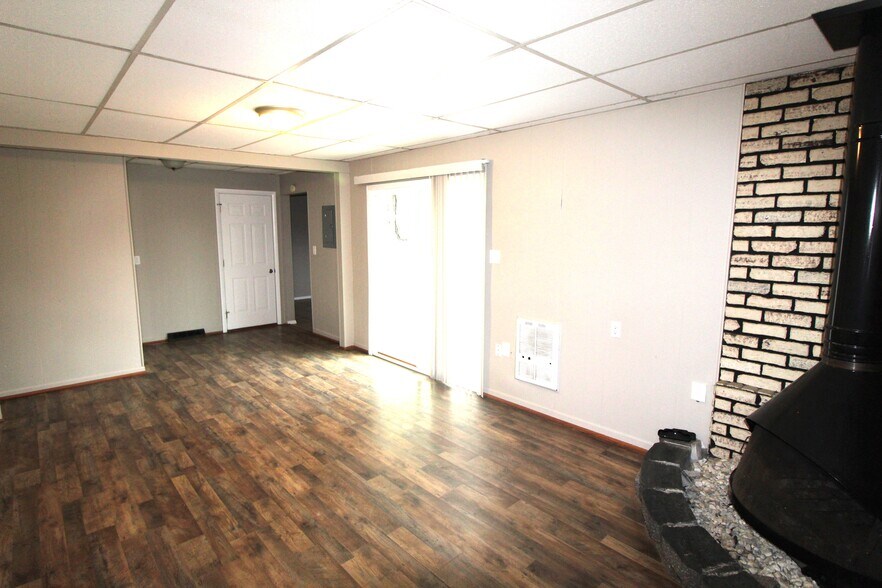 Building Photo - 3892 Beechton Rd