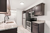 Building Photo - 3034 Forest Creek Ct