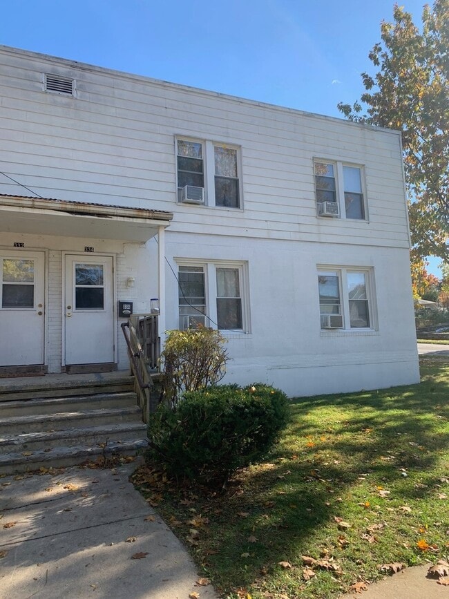 Building Photo - 334 W Nittany Ave