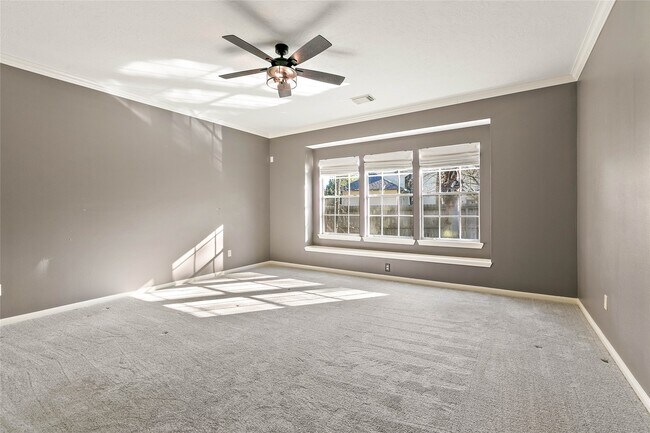 Building Photo - 3 Bough Leaf Pl