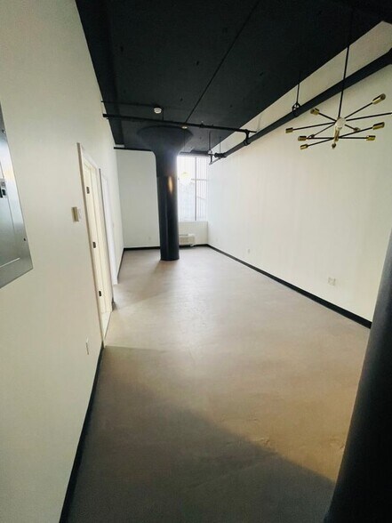 Building Photo - 480 Myrtle St