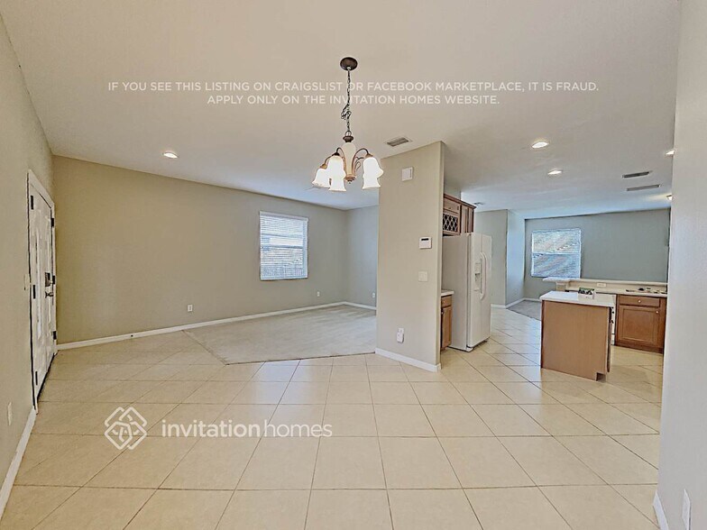 Building Photo - 16138 Bridgepark Dr