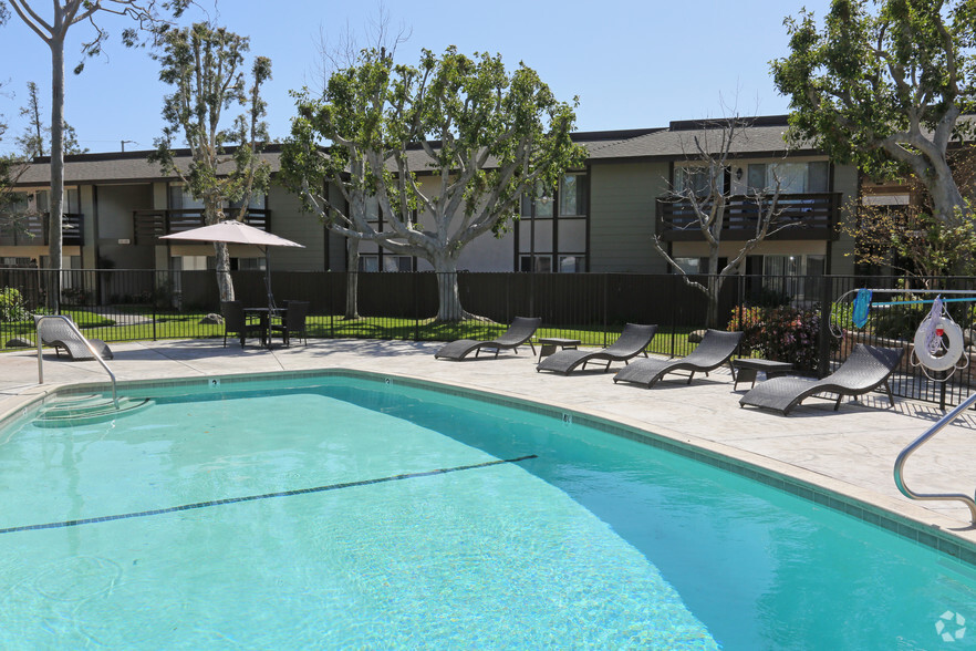 Timbers El Toro Apartments - 23333 Ridge Route Dr Lake Forest CA 92630 ...