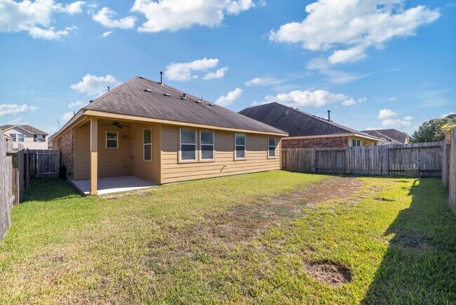 Building Photo - 3310 Retama Falls Ln