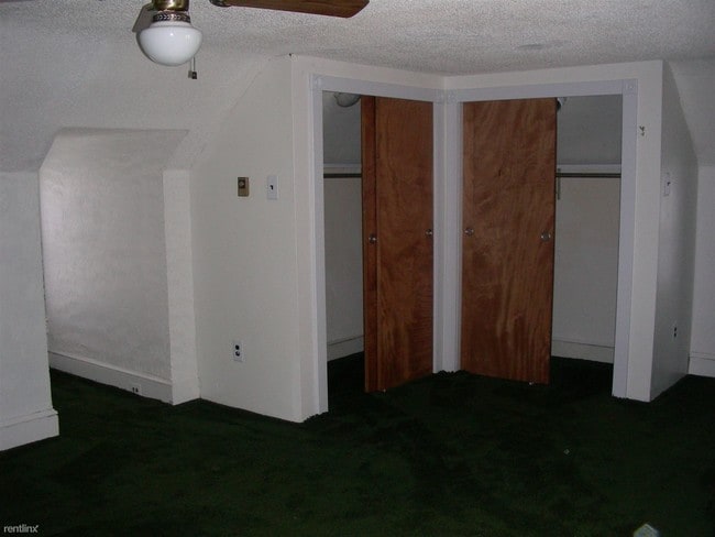 Building Photo - 207 Woodlawn Terrace