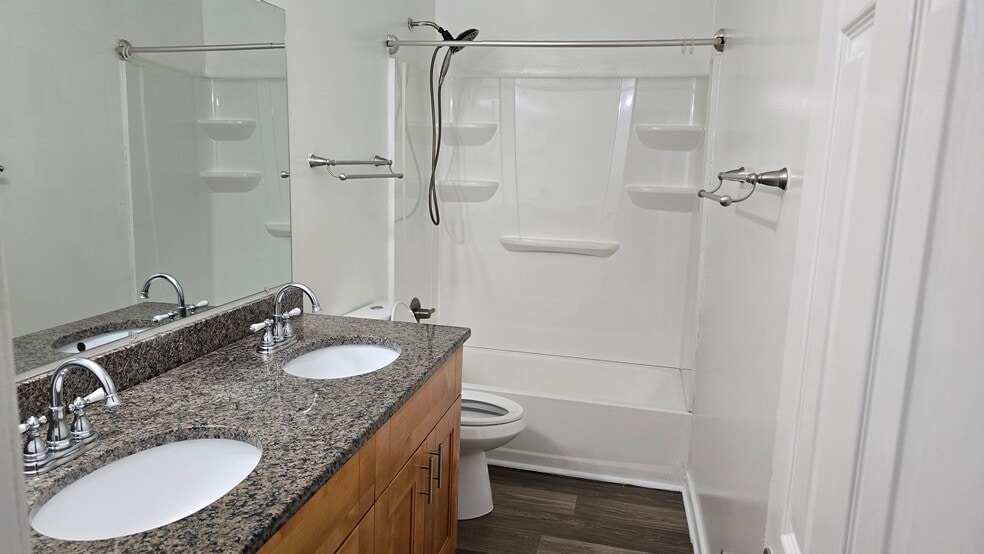 Full Bathroom 1 - 510 Besler Ln