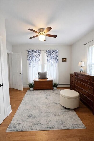 Building Photo - 20 Tenth Street, 1