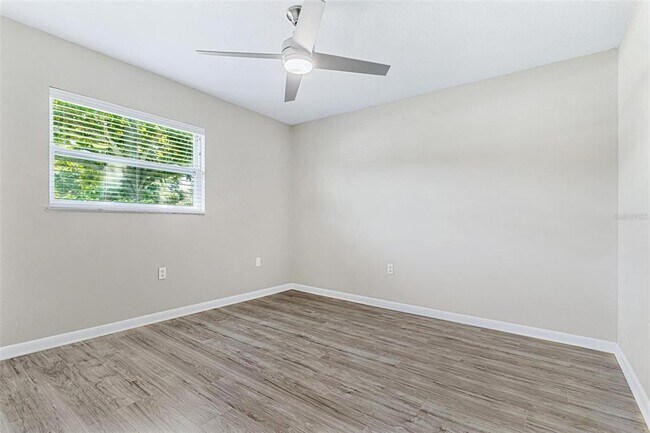 Building Photo - 5127 Caesar Way S
