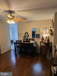 Building Photo - 6007 Riverfront Dr