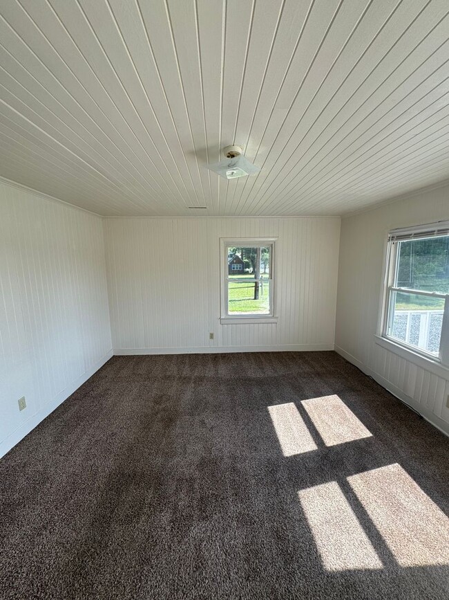 Building Photo - 2/1 in Cleveland County, NC - close to hwy 74