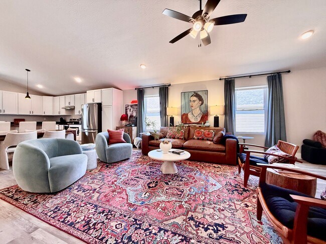 Building Photo - New Construction Home In West Chester, OH 5 BR