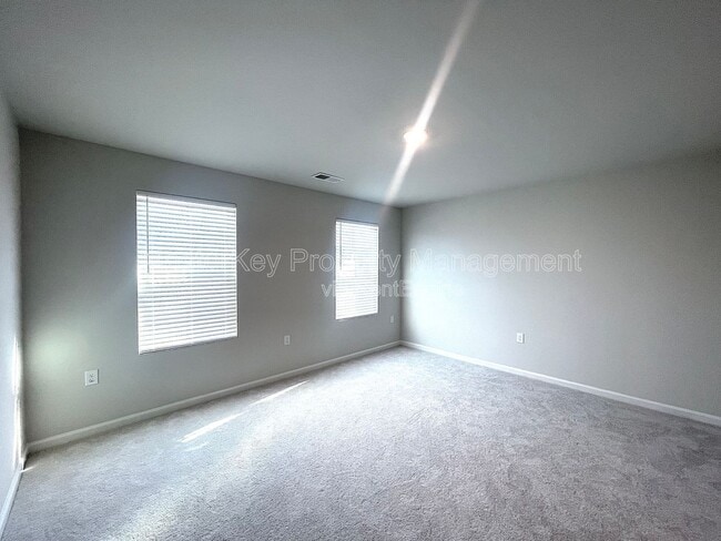 Building Photo - 2334 Chert Ln