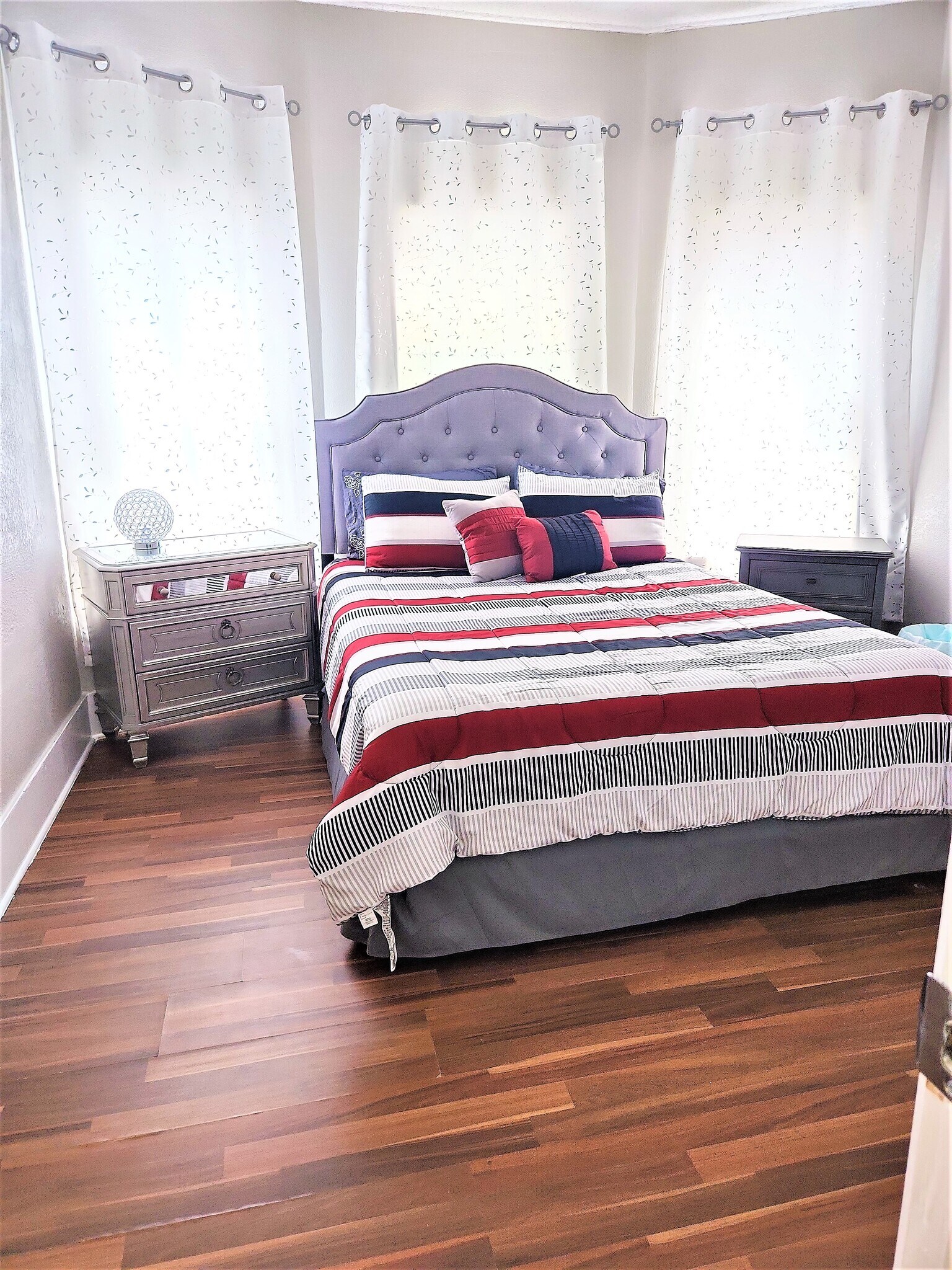 2nd Bed with QUEEN - 2605 Avenue Q