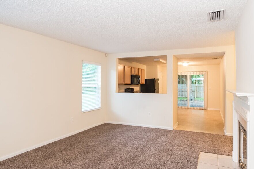 Building Photo - 5690 Chirping Way W
