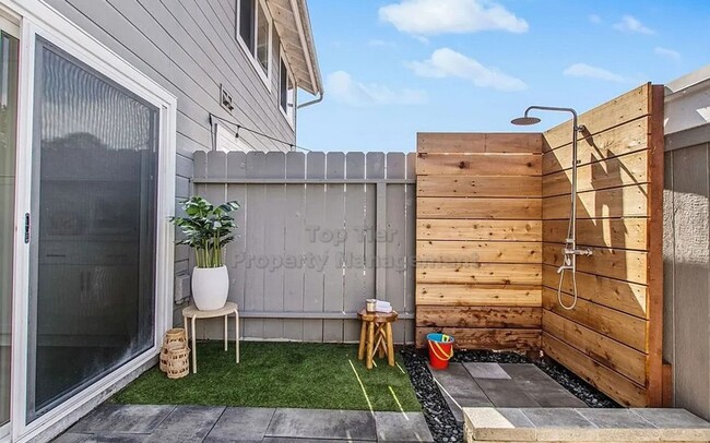 Building Photo - New to the market! WEST OF THE 5 – Coastal Living at Its Finest! 3 bed, 3 bath condo for rent!