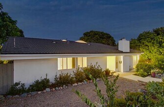 Building Photo - 5605 Soledad Mountain Rd