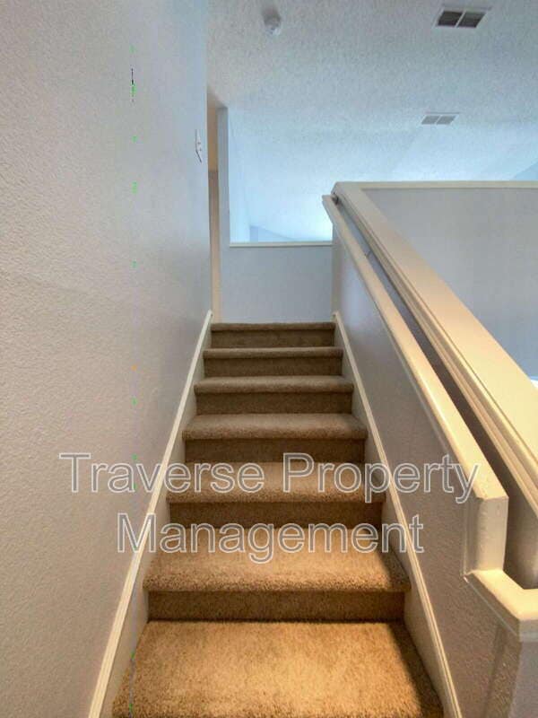 Building Photo - 5204 Vista Verde Dr