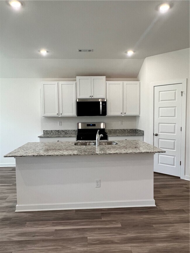 Building Photo - 3010 Amarillo Way