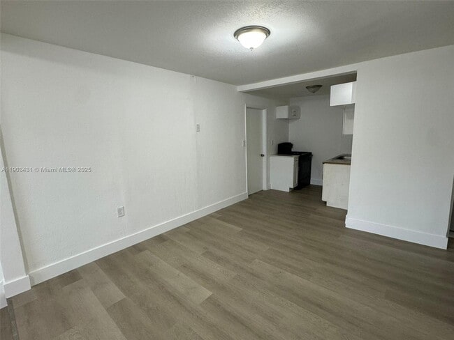 Building Photo - 5815 NW 18th Ave