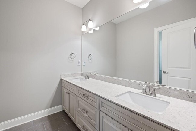 Building Photo - 2750 Vinings Orchard Cir SE