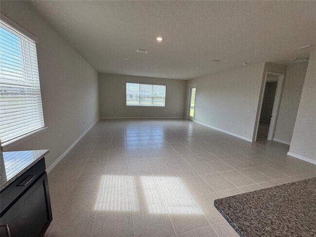 Building Photo - 5514 Banyan Bay Rd