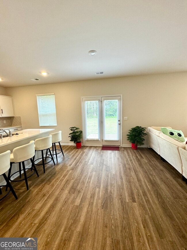Building Photo - 17 Woodbrook Trl