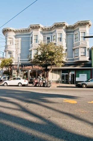 Building Photo - 609 ASHBURY Apartments