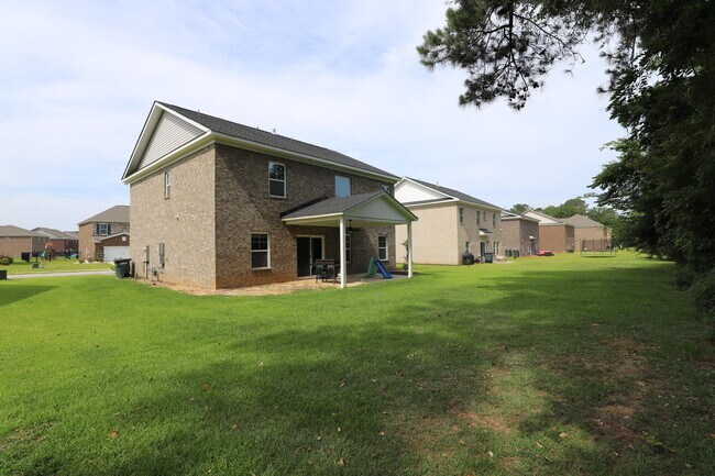 Building Photo - 870 Curlew Cir