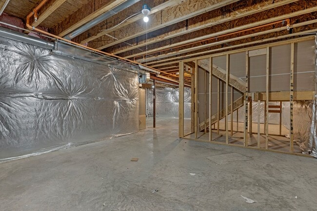 Building Photo - Beautiful 4br 2.5ba with huge basement and garage in Edgemere