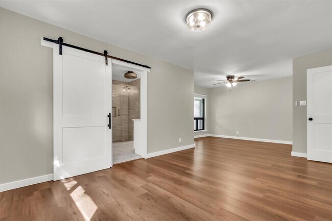 Building Photo - 4805 Gerona Dr