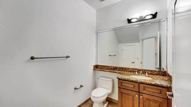 Building Photo - 4703 Artesa Wy E