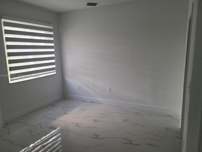 Building Photo - 7200 NW 177th St