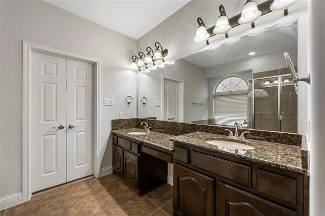 Building Photo - 3636 Curbstone Way