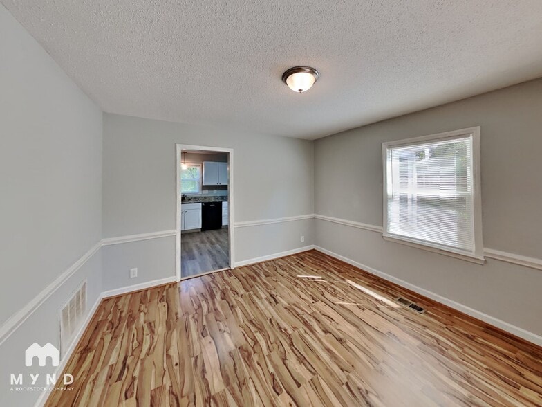 Building Photo - 12309 Rock Canyon Dr