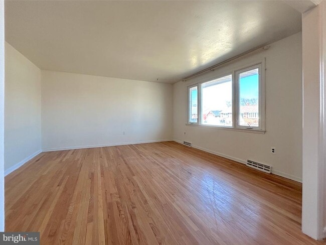 Building Photo - 1111 Musket Rd