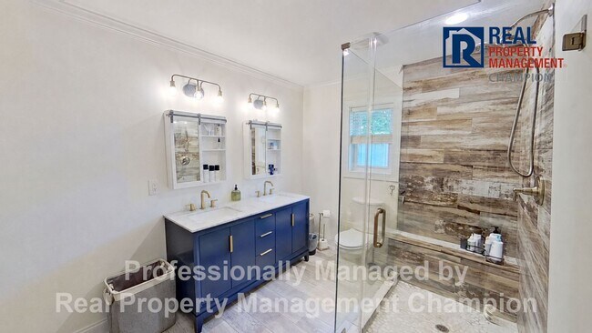 Building Photo - 3 BD/2.5 BA Home in MacCumber Terrace Neighborhood Minutes from Wrightsville Beach