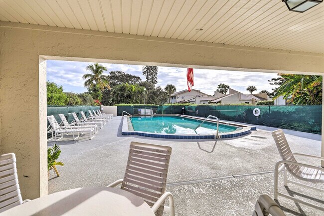 Building Photo - 301 Markley Ct