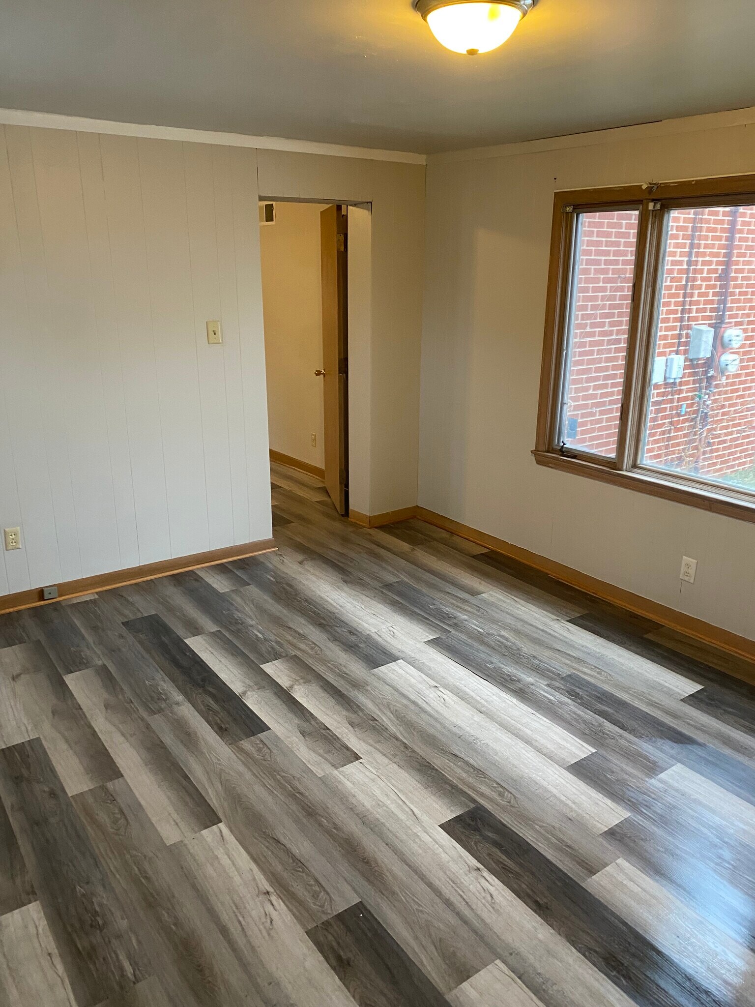 Building Photo - 3919 N Sherman Blvd