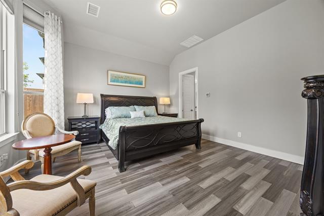 Building Photo - 9424 Excursion Dr