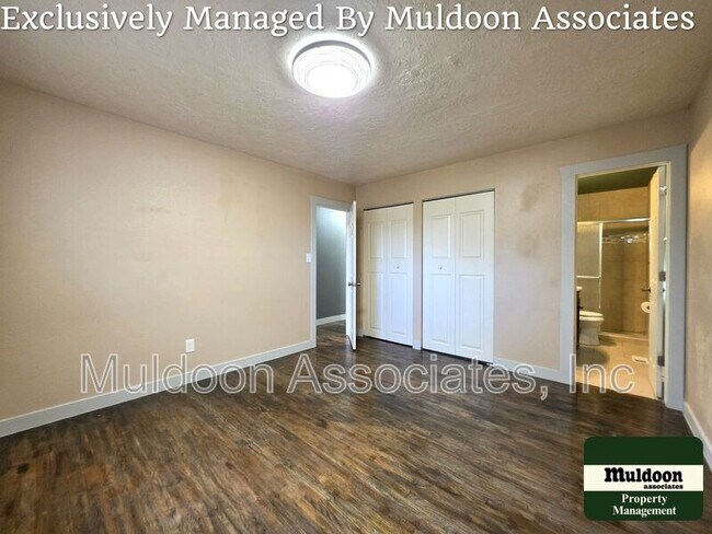 Building Photo - 1450 Luna Vista St