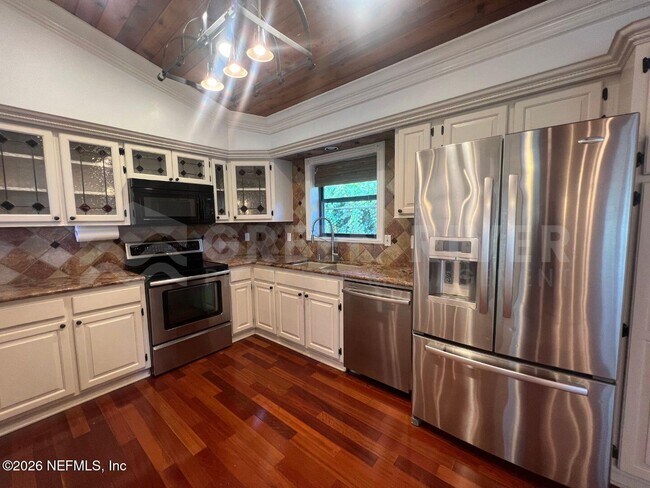 Building Photo - 174 Eventide Drive