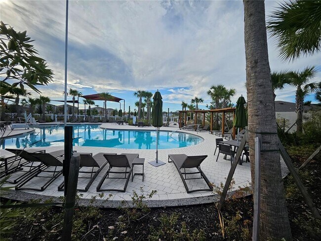 Building Photo - 2636 Hardin Wy