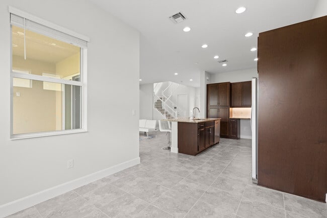 Building Photo - 13548 Spruce Pne Dr