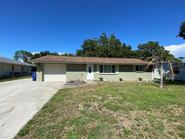 Building Photo - 1835 Neptune Dr