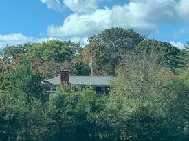 Building Photo - 1127 Toliver Lake Rd