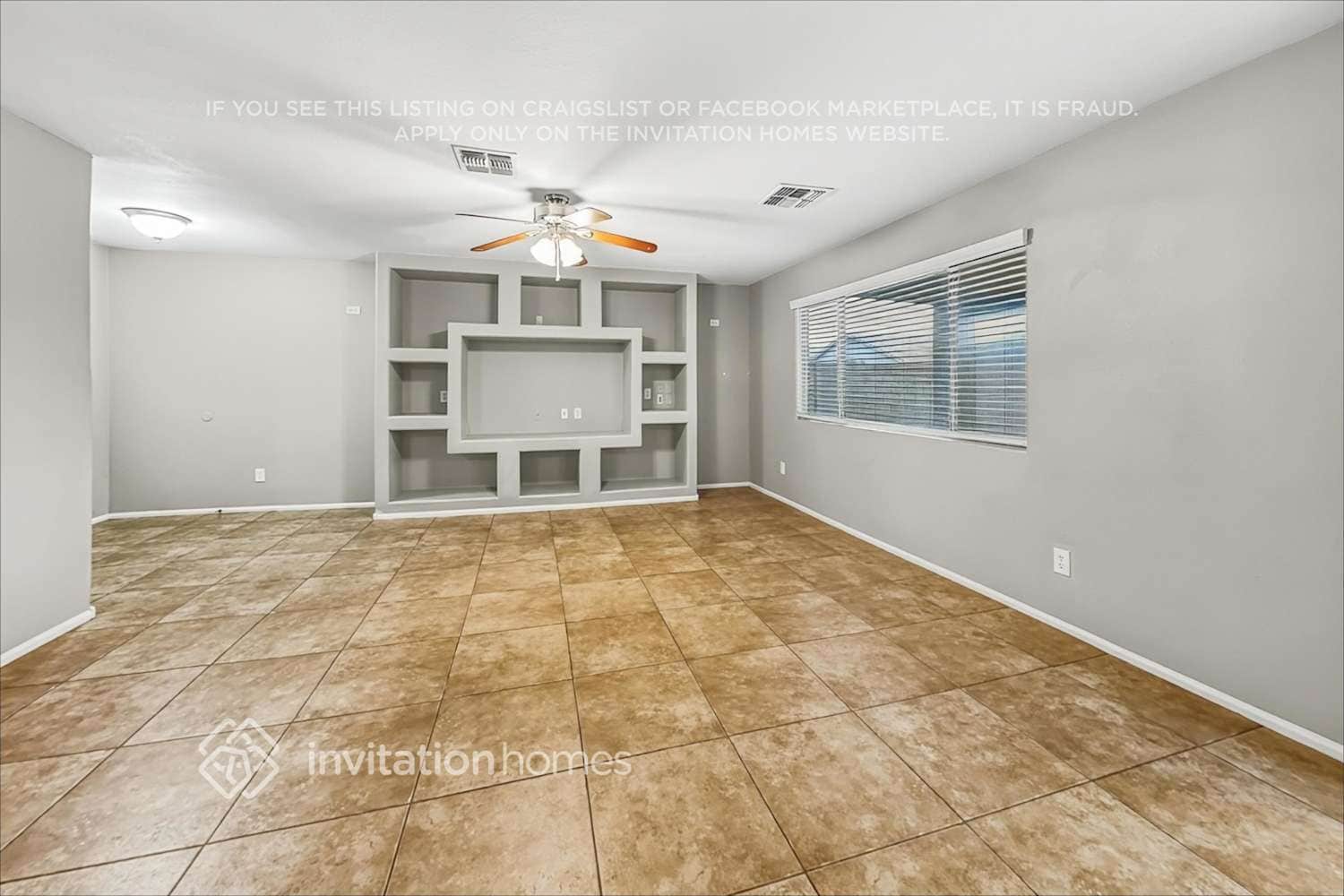 Building Photo - 447 W Corriente Ct