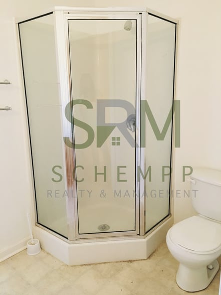 Building Photo - 621 S 19th St