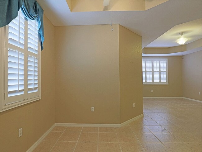 Building Photo - 9836 Catena Way