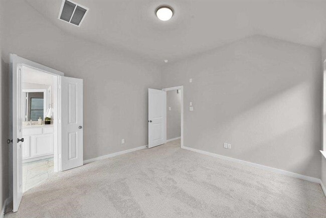 Building Photo - 16630 Lake Austin St